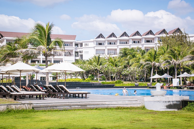 Muine Bay Resort với các tiện nghi 5 sao, là resort đẹp ở Mũi Né đông du khách lựa chọn.
