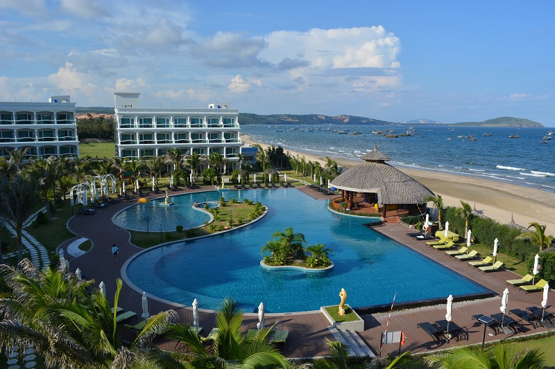 The Sailing Bay Beach Resort mang đến những trải nghiệm nghỉ dưỡng hoàn hảo cho du khách.