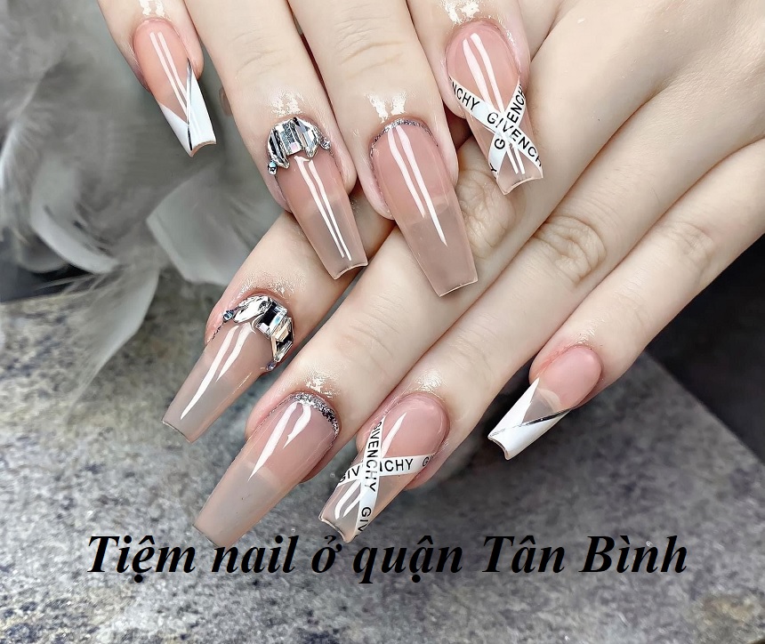 Tiệm nail Bình Tân giá rẻ, tiệm nail giá rẻ quận Bình Tân.