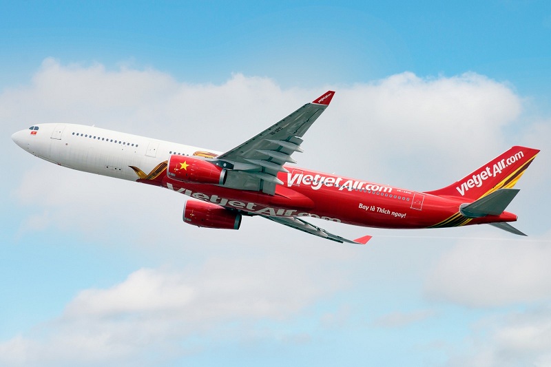 Đi máy bay Vietjet Air có tốt không và an toàn không?