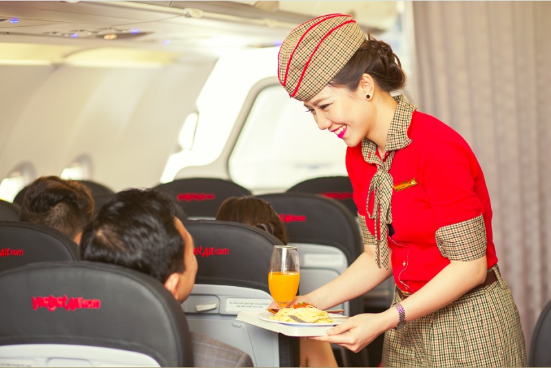 Yếu tố ảnh hưởng lương tiếp viên hàng không Vietjet Air