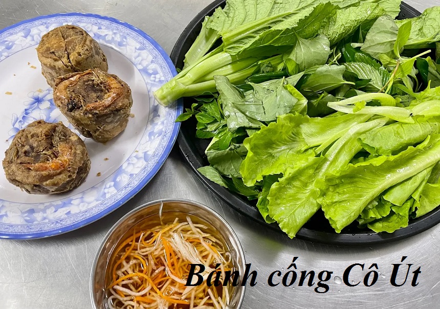 Review quán bánh Cống Cô Út có gì? Có ngon như lời đồn?